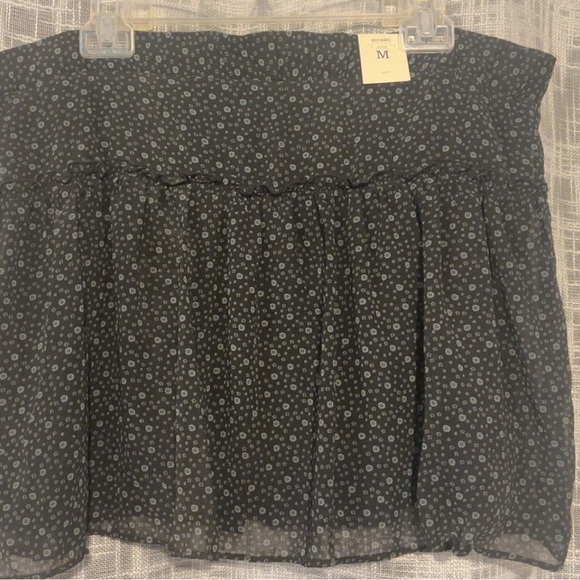 Old Navy Skirt Woman’s Medium - Picture 4 of 4